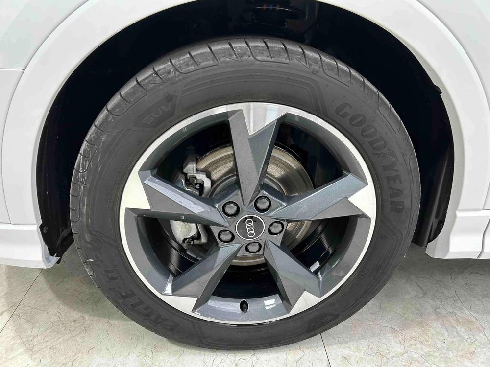 Audi Audi Q3