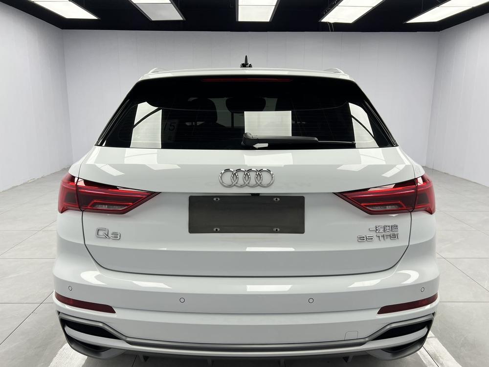 Audi Audi Q3