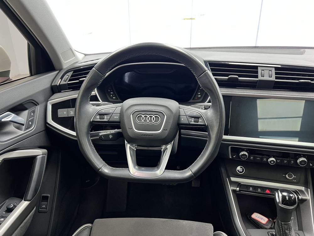 Audi Audi Q3