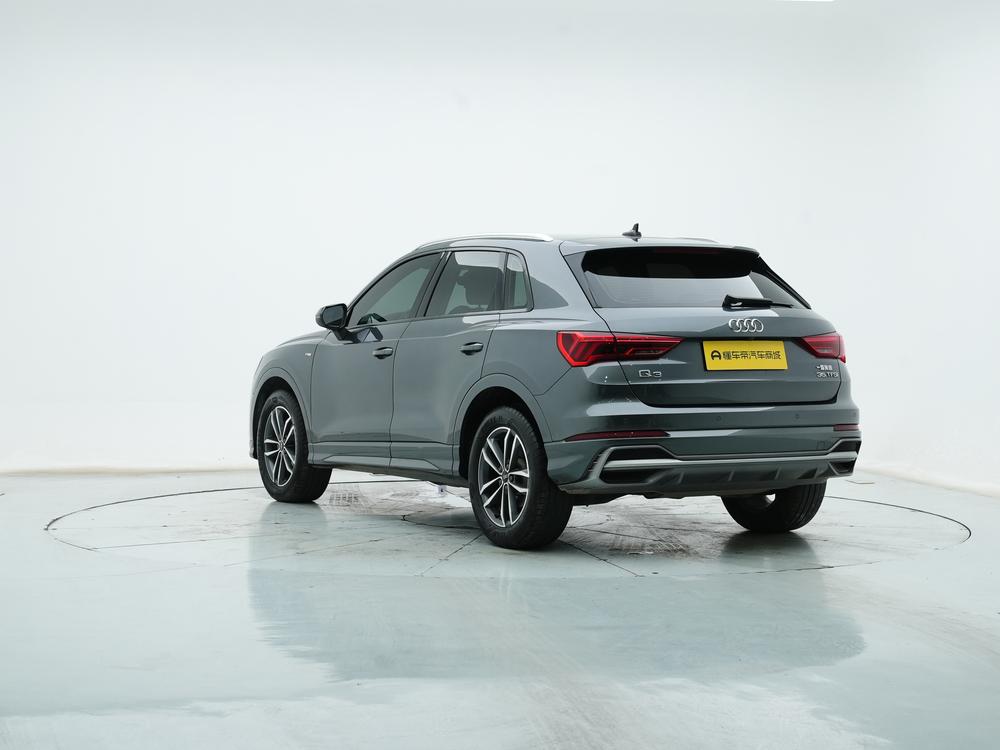 Audi Audi Q3