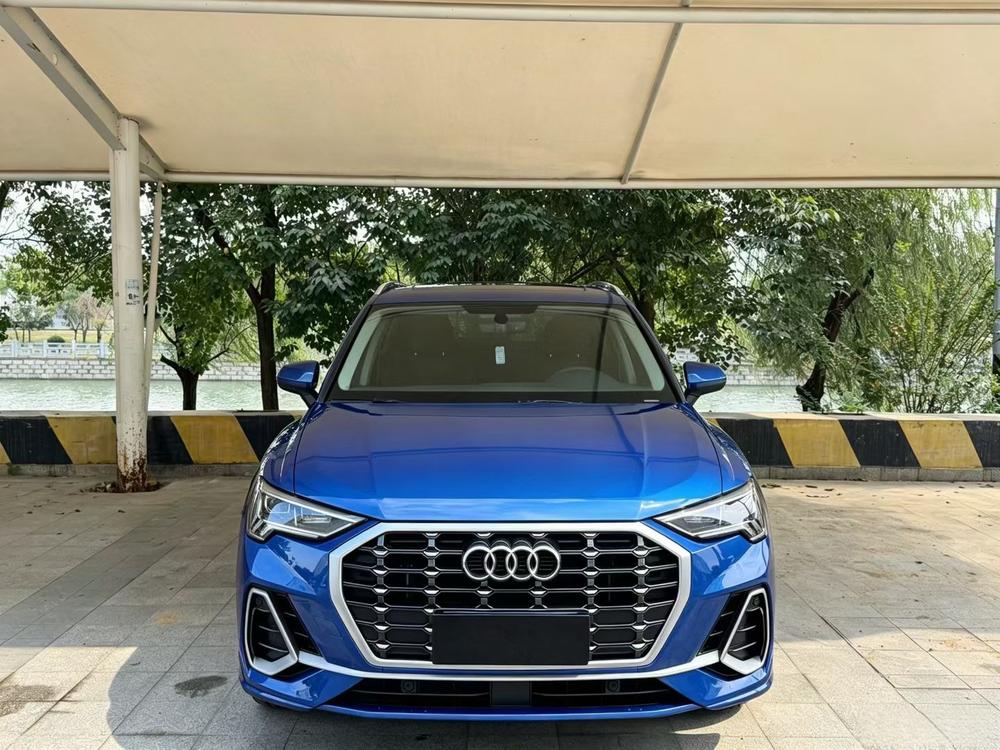 Audi Audi Q3