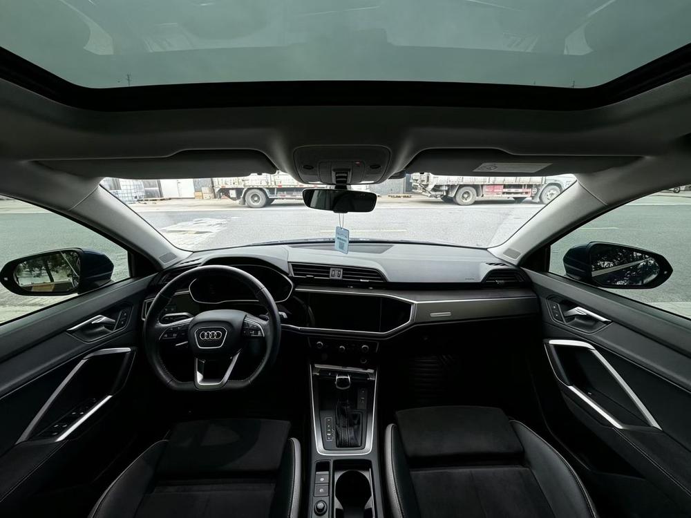 Audi Audi Q3