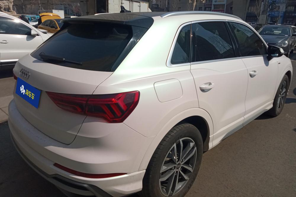 Audi Audi Q3