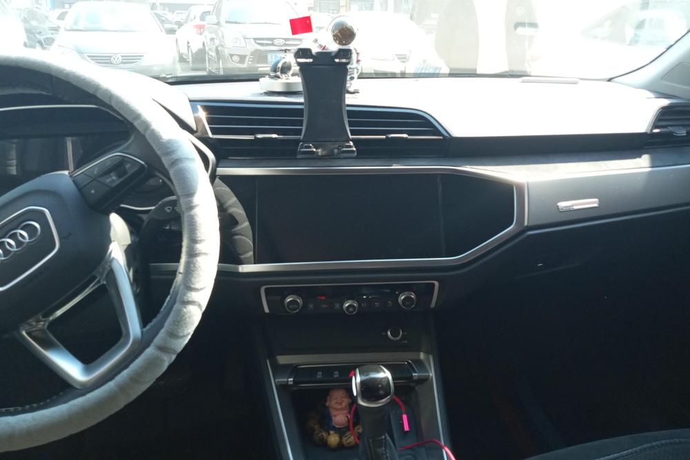 Audi Audi Q3