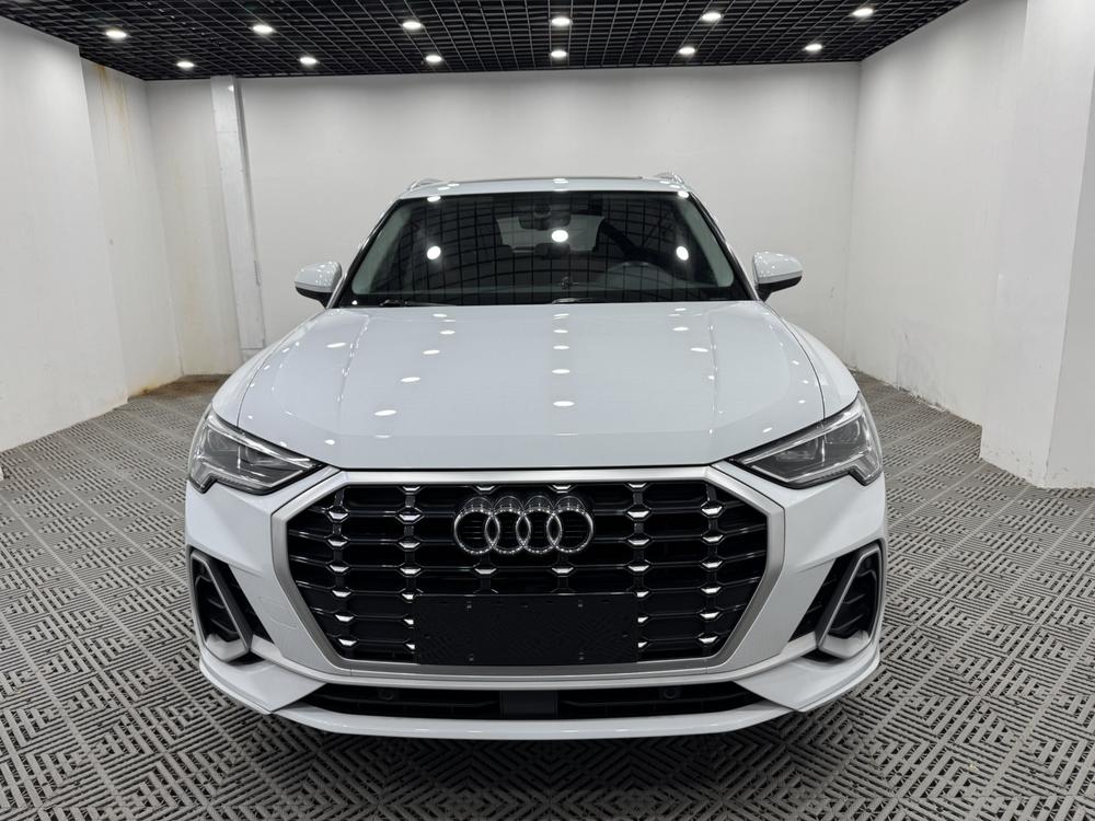 Audi Audi Q3