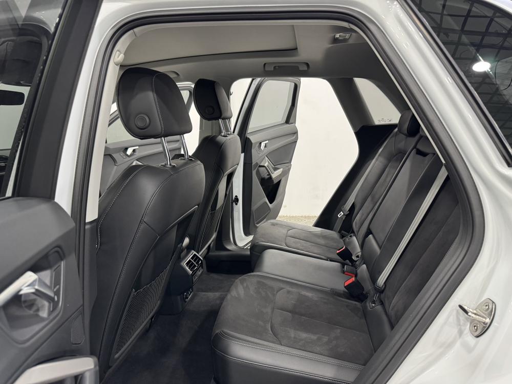 Audi Audi Q3