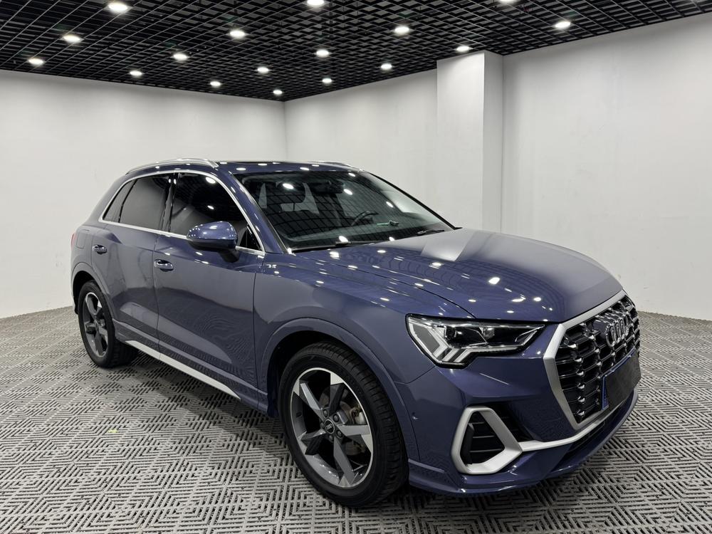 Audi Audi Q3