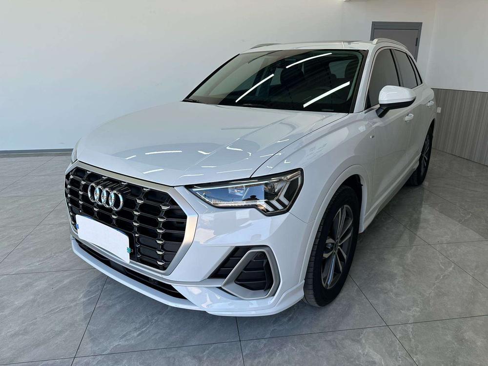Audi Audi Q3
