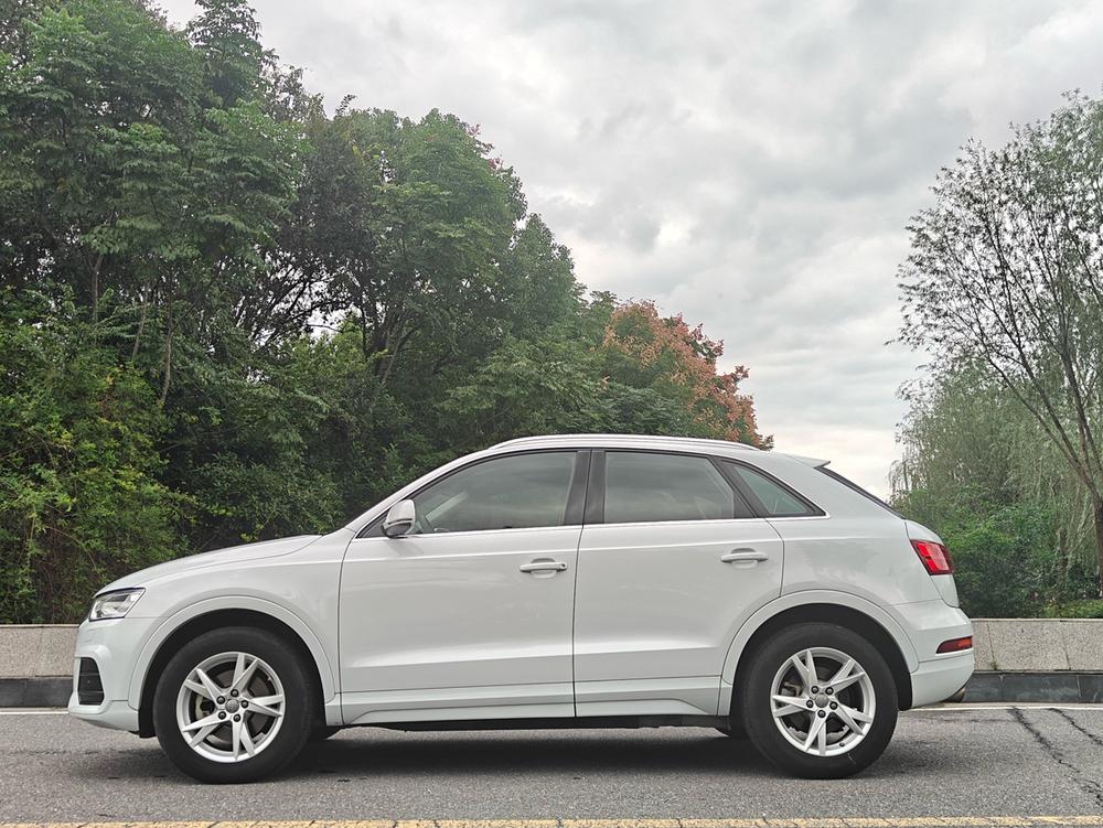Audi Audi Q3