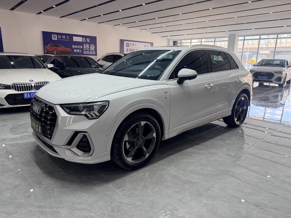 Audi Audi Q3