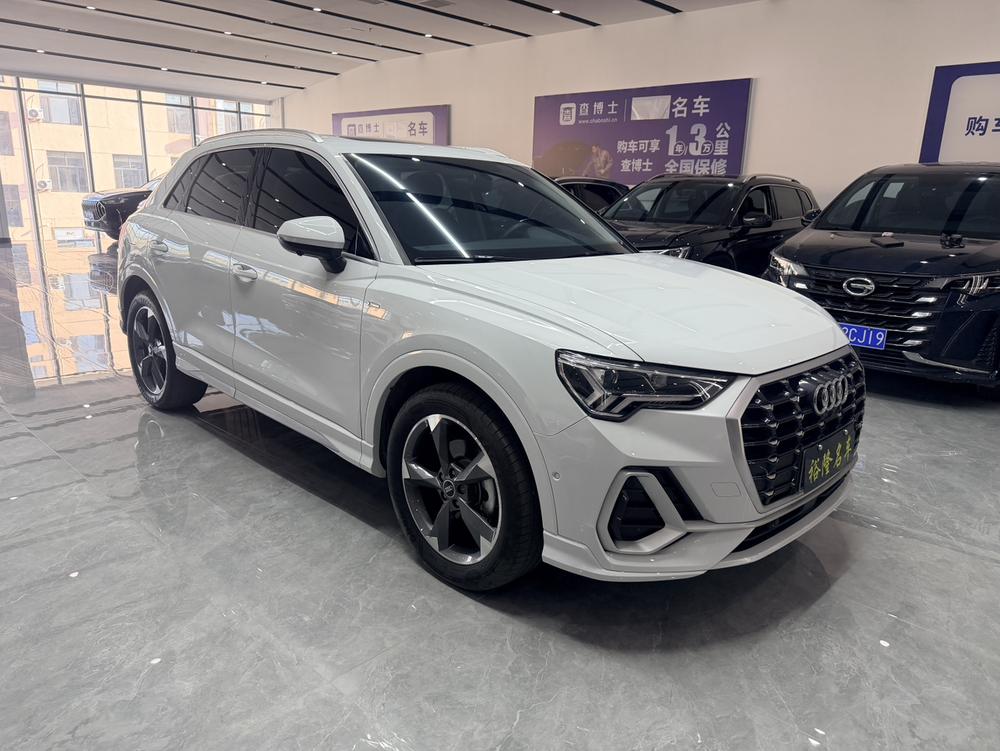 Audi Audi Q3