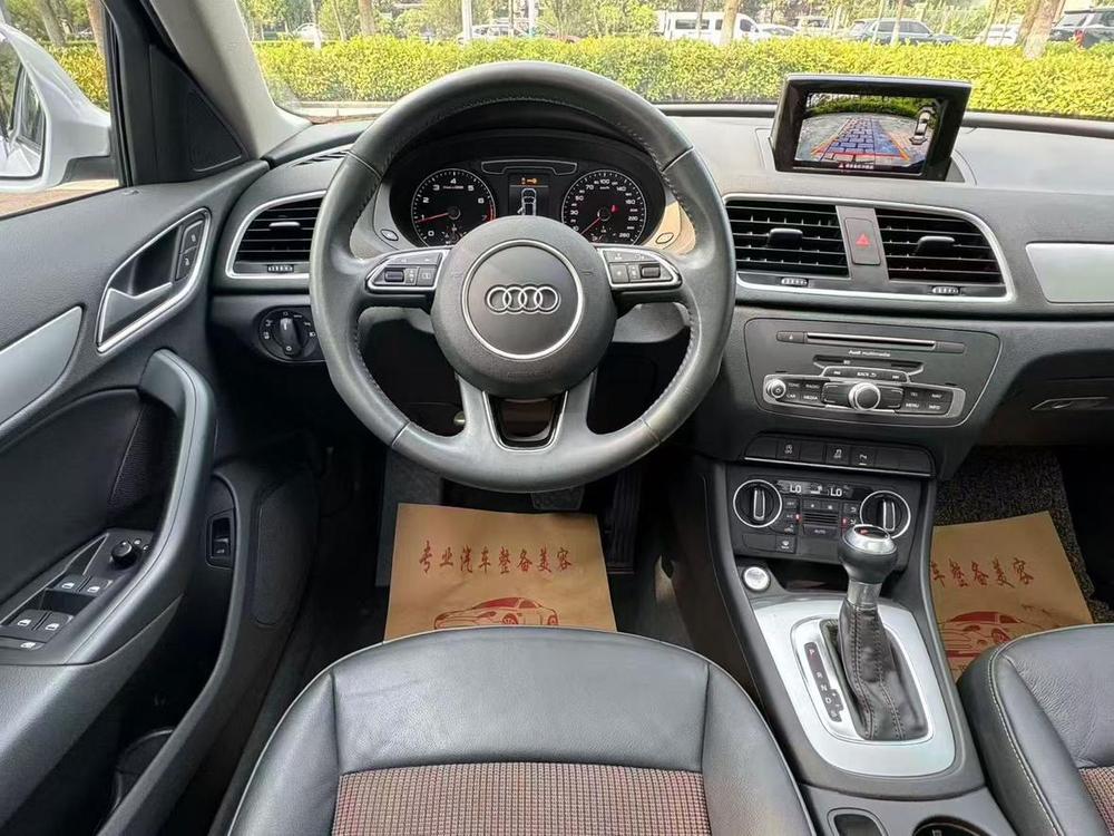 Audi Audi Q3