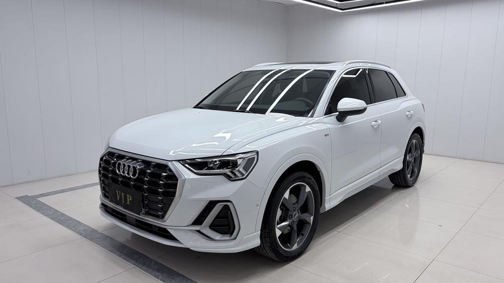 Audi Audi Q3