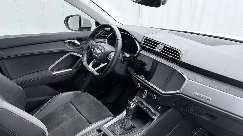 Audi Audi Q3