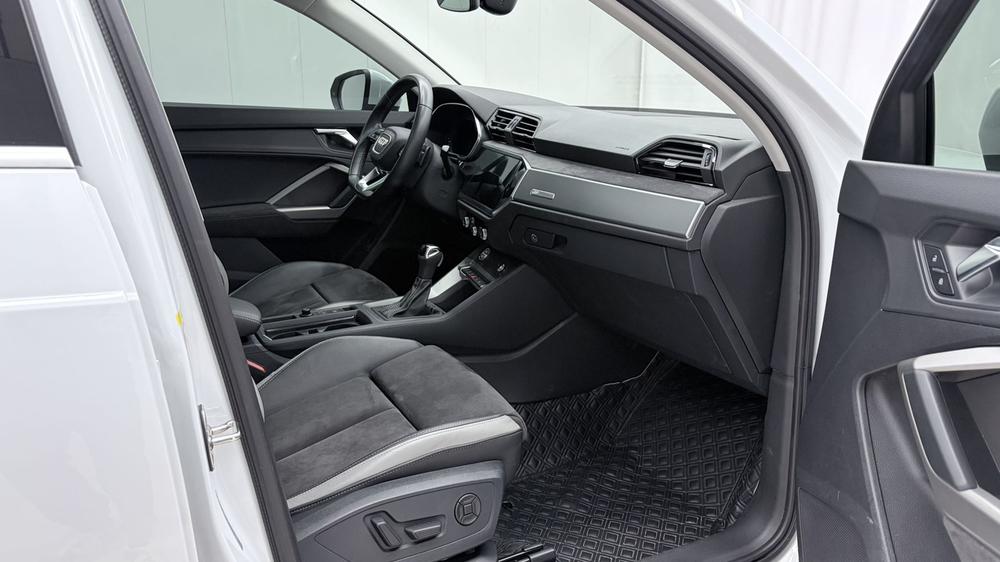 Audi Audi Q3