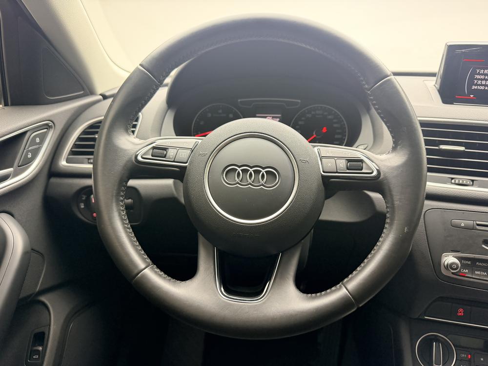Audi Audi Q3