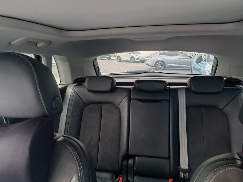Audi Audi Q3