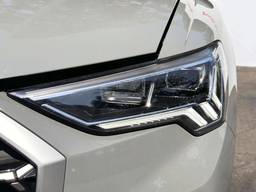 Audi Audi Q3