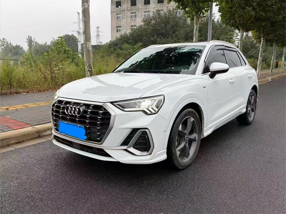 Audi Audi Q3