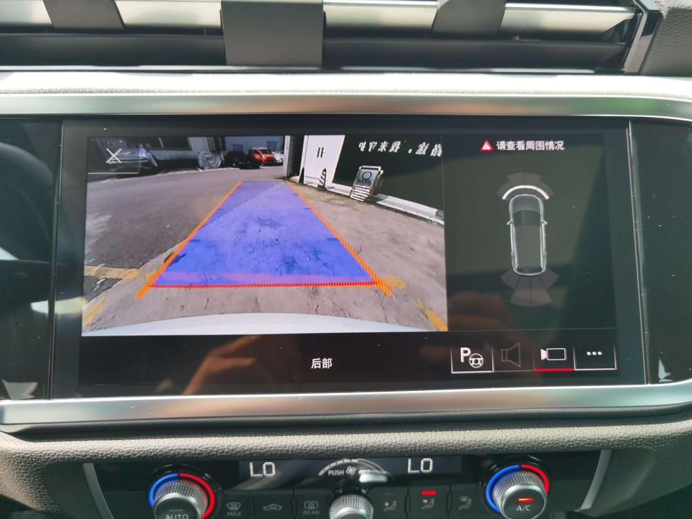 Audi Audi Q3