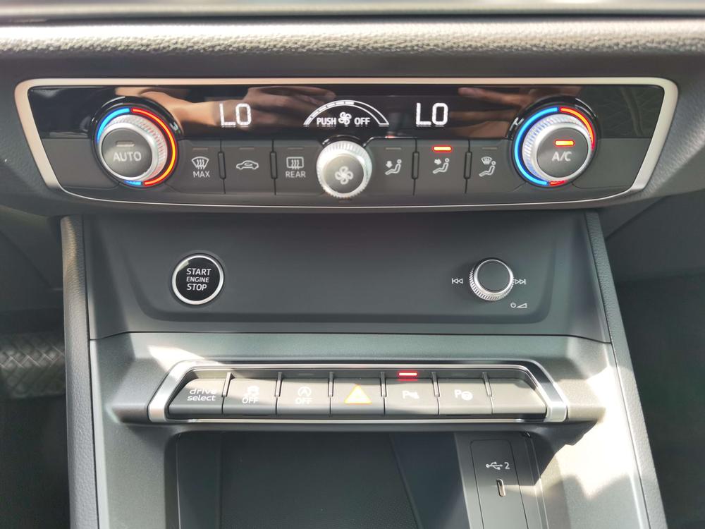 Audi Audi Q3
