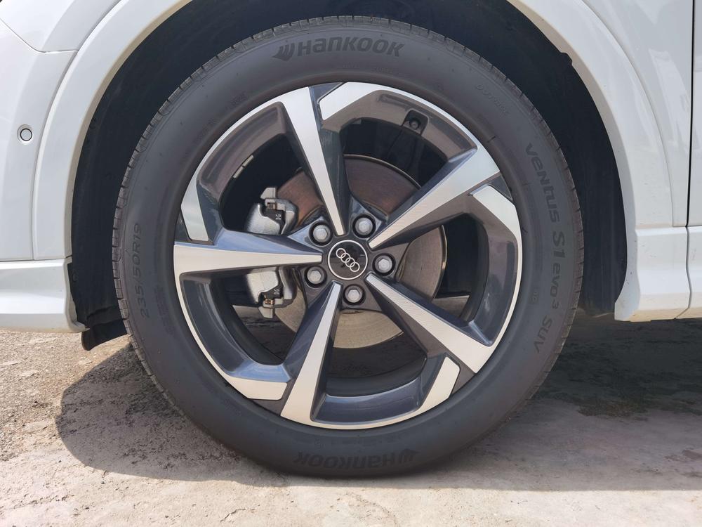Audi Audi Q3