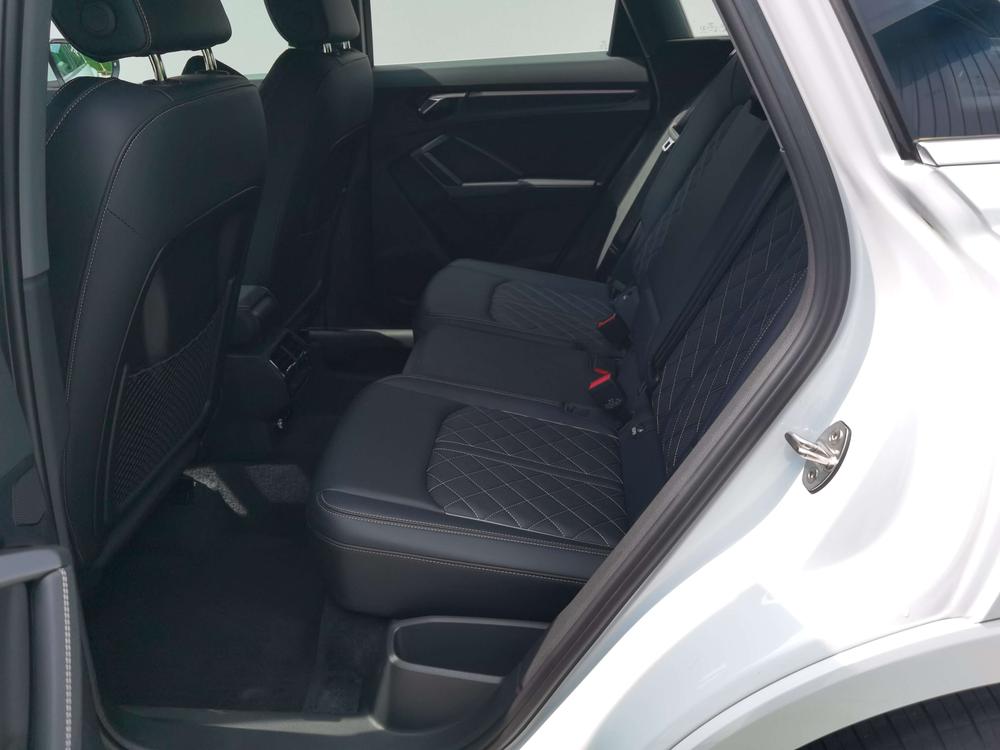 Audi Audi Q3