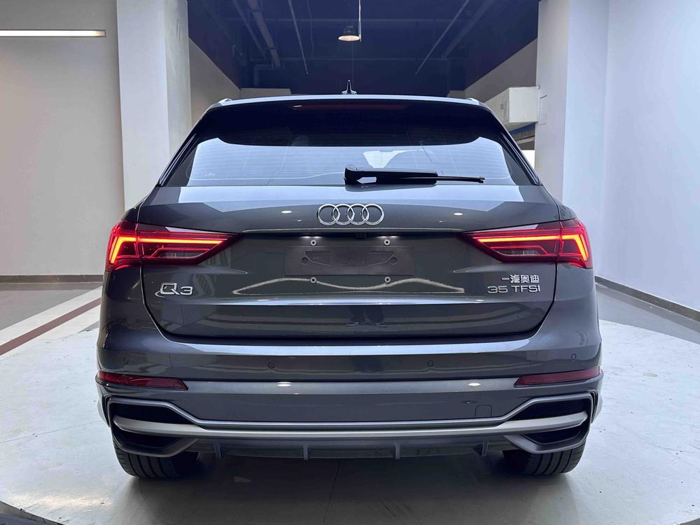 Audi Audi Q3