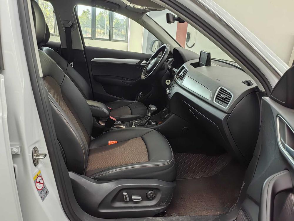 Audi Audi Q3