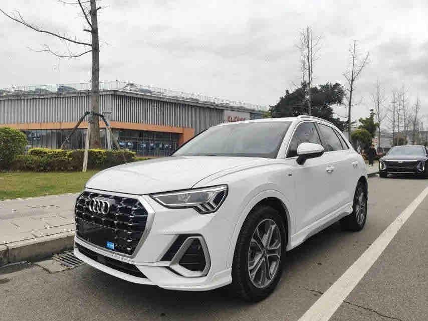 Audi Audi Q3