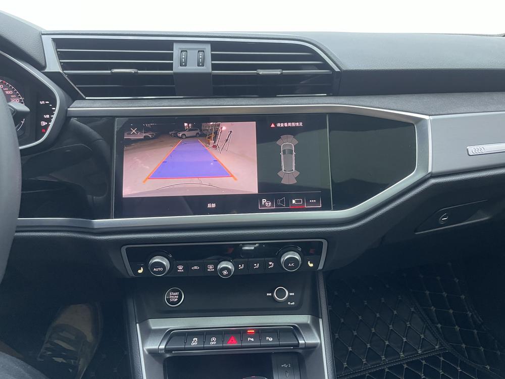 Audi Audi Q3