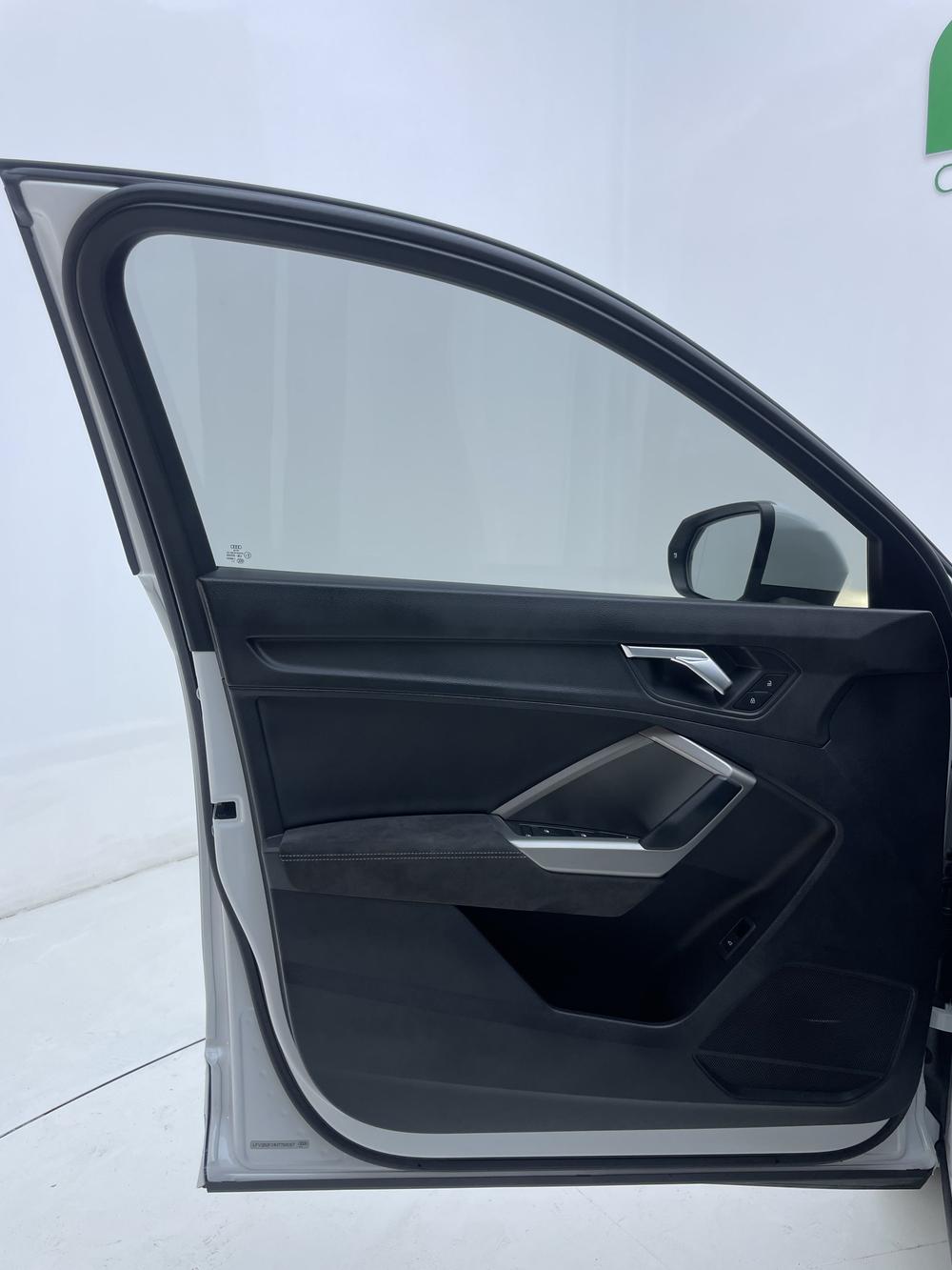 Audi Audi Q3