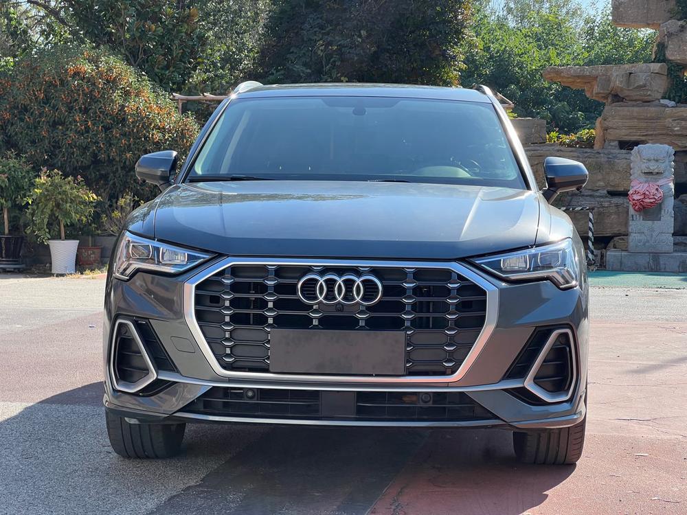 Audi Audi Q3