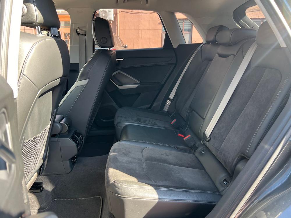Audi Audi Q3