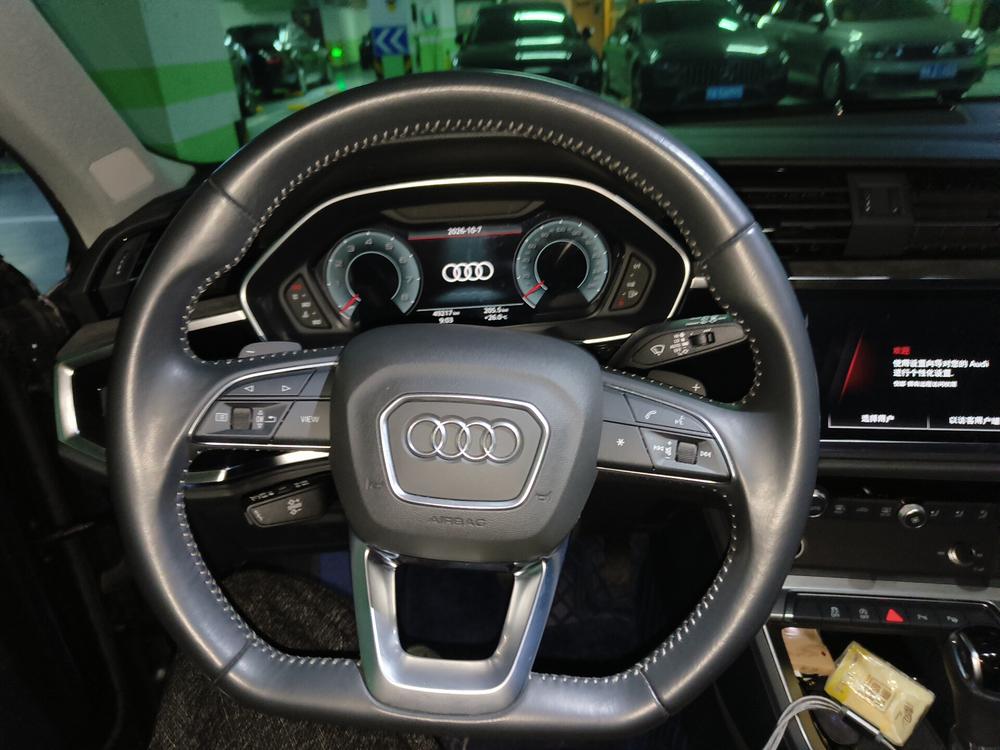 Audi Audi Q3