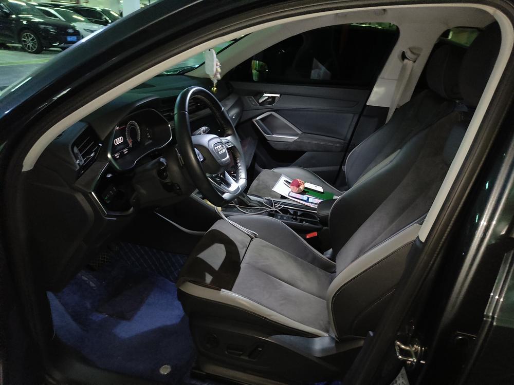 Audi Audi Q3