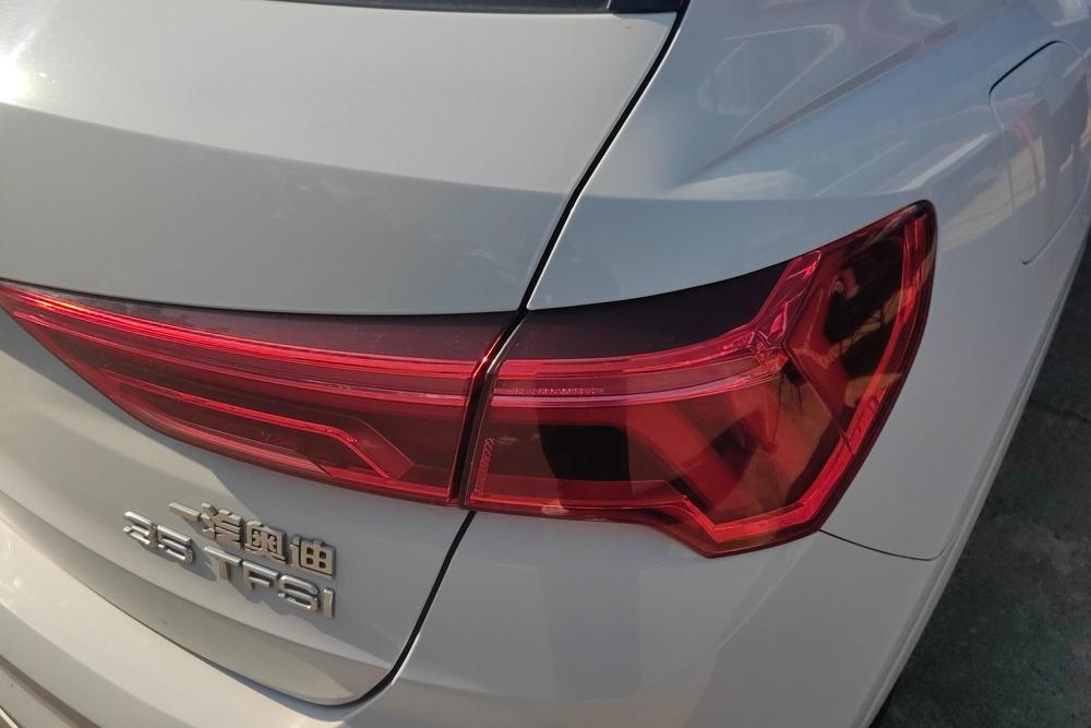 Audi Audi Q3