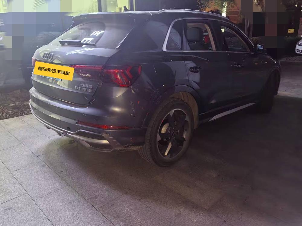 Audi Audi Q3