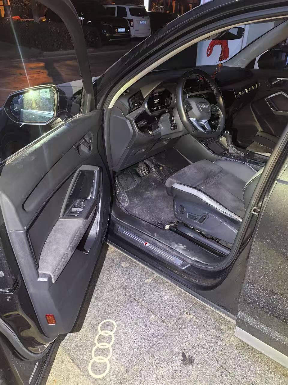 Audi Audi Q3