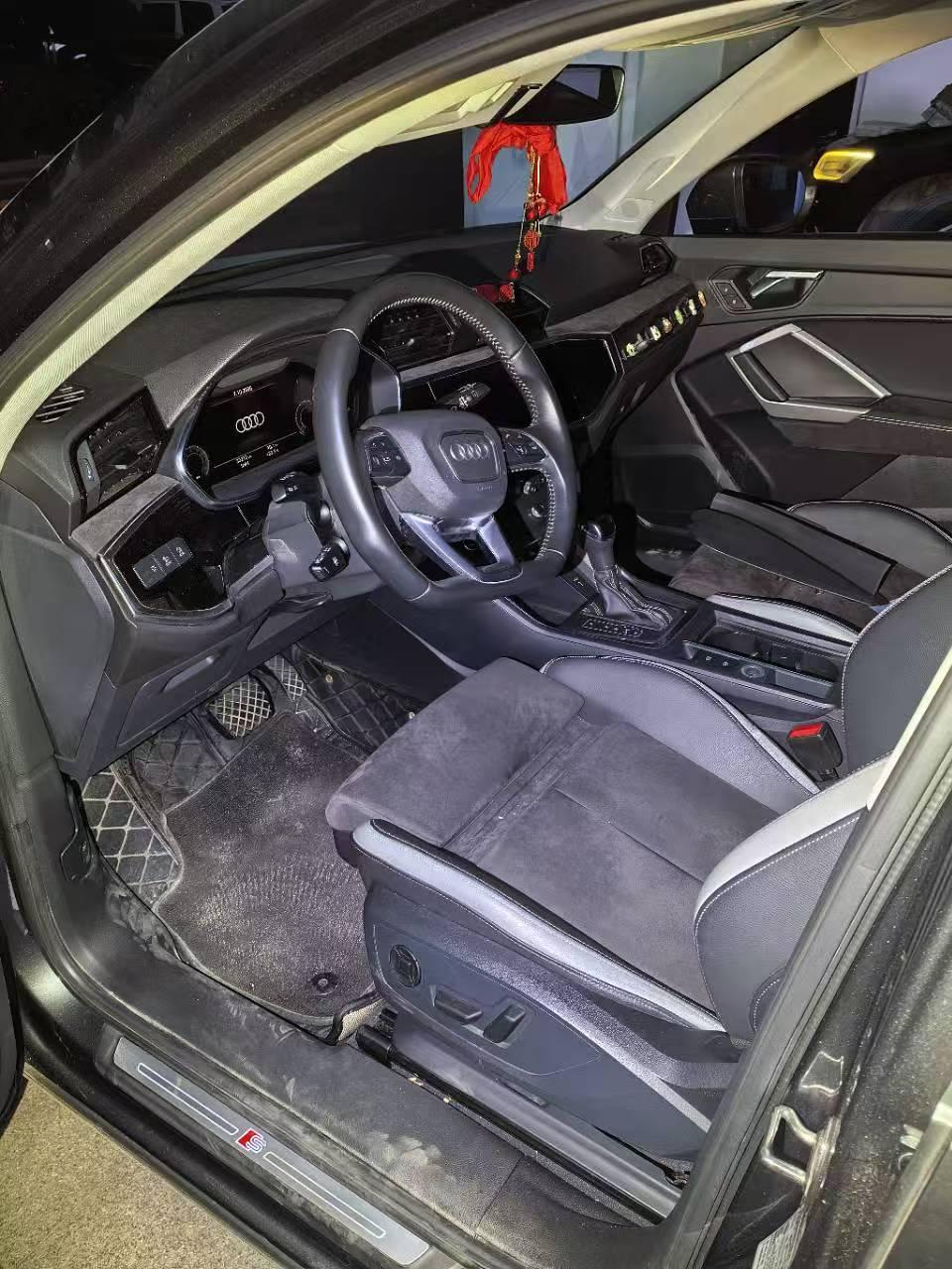 Audi Audi Q3