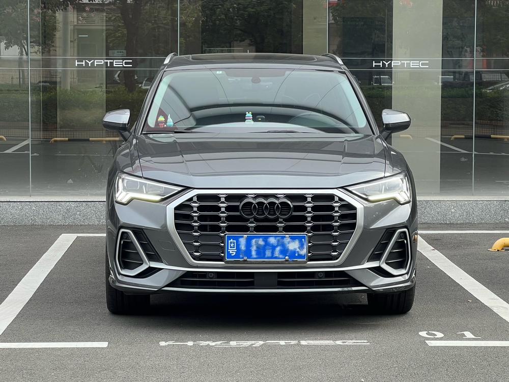 Audi Audi Q3