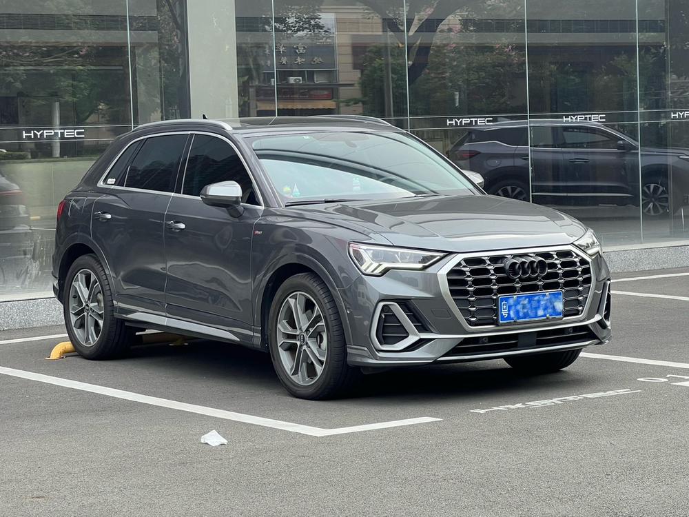 Audi Audi Q3