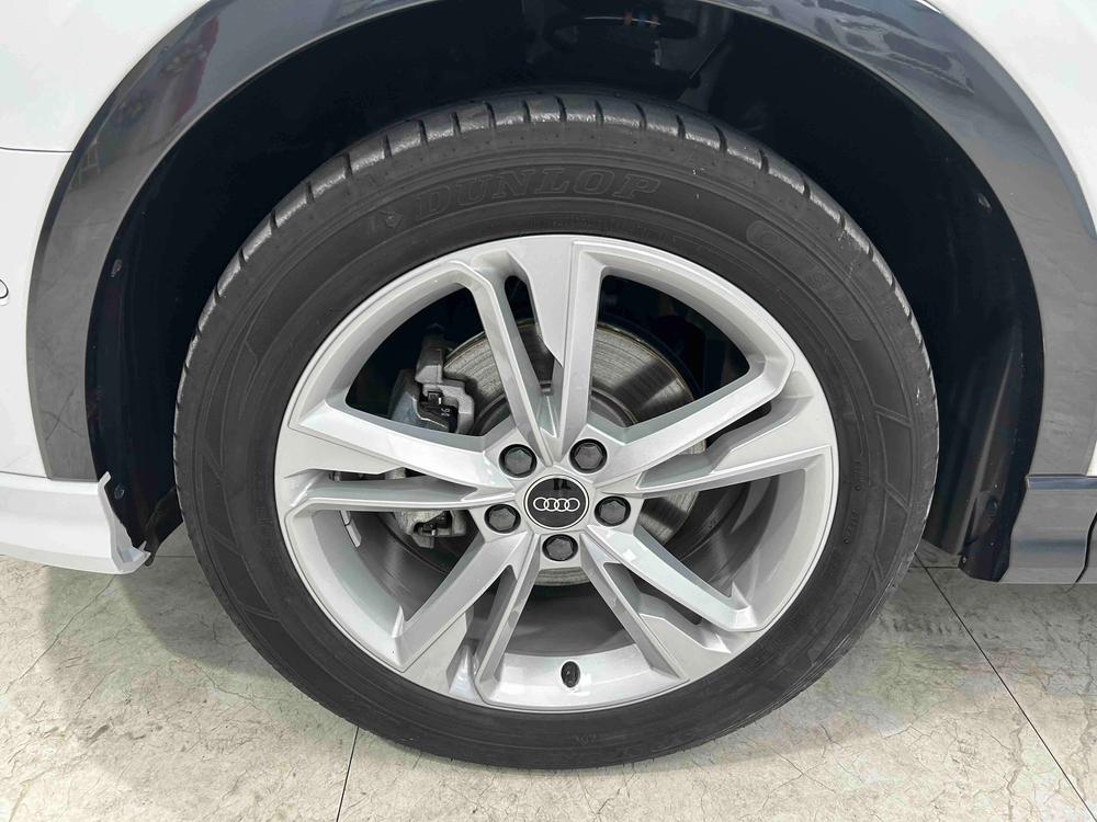 Audi Audi Q3