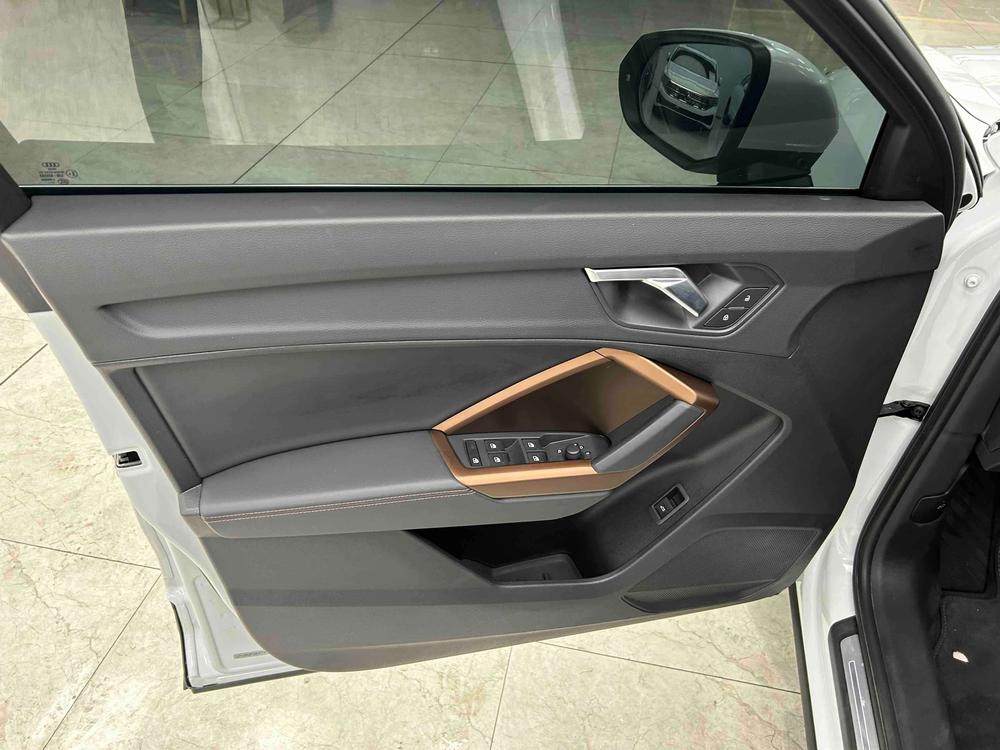 Audi Audi Q3