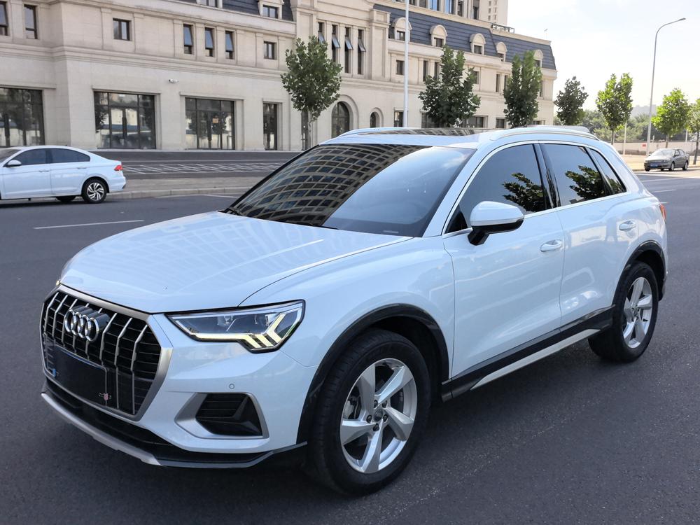 Audi Audi Q3