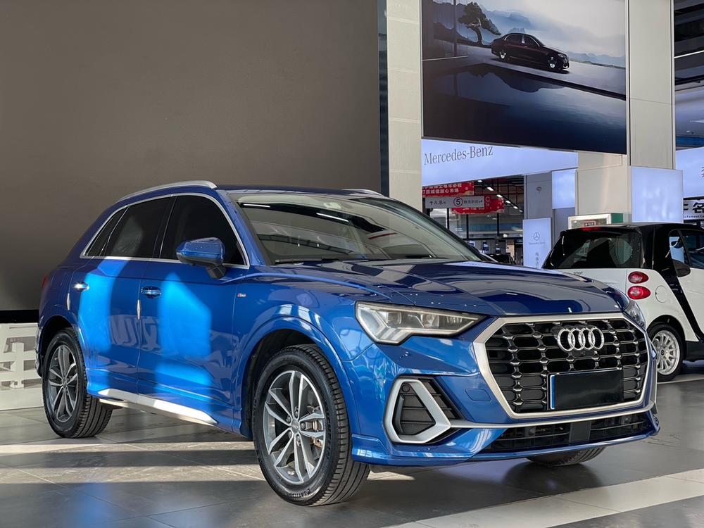 Audi Audi Q3
