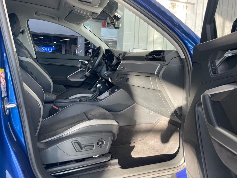 Audi Audi Q3