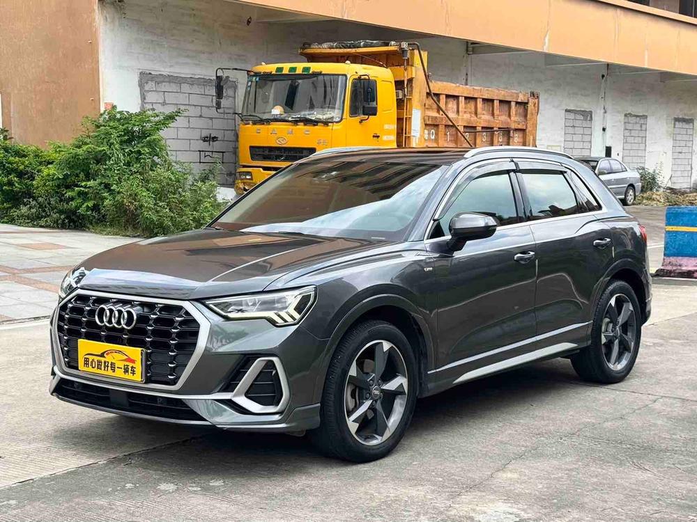 Audi Audi Q3