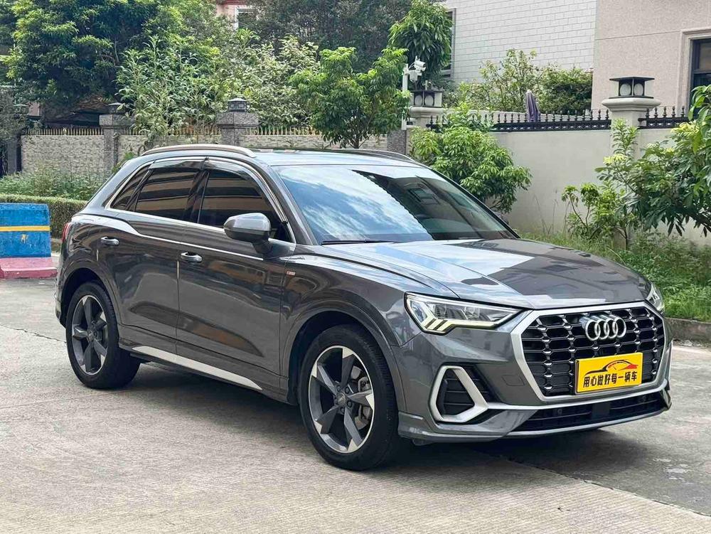 Audi Audi Q3