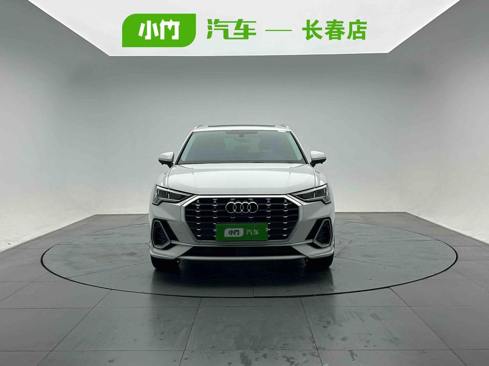 Audi Audi Q3